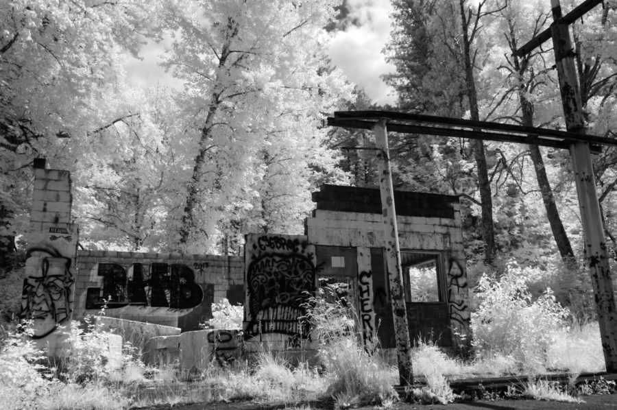 Abandoned Gas Station, Dodson, Oregon by Gary Quay